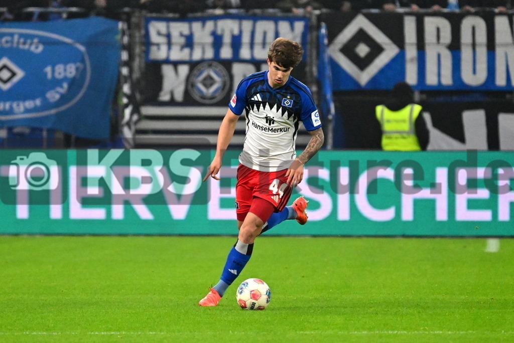 KBS Picture_HSV-Frankfurt_030 | Vuskovic Luka (HSV) ,Sportplatz :  Volksparkstadion, - Realisiert mit Pictrs.com