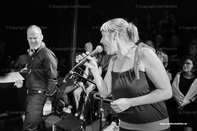 DSC_0141 | High End Portraits. Einzelportrait Paarportrait Gruppenportrait Künstlerportrait Bandportzait Bühnenfotografie Fashion Lifestyle Urbanlife  - Realisiert mit Pictrs.com