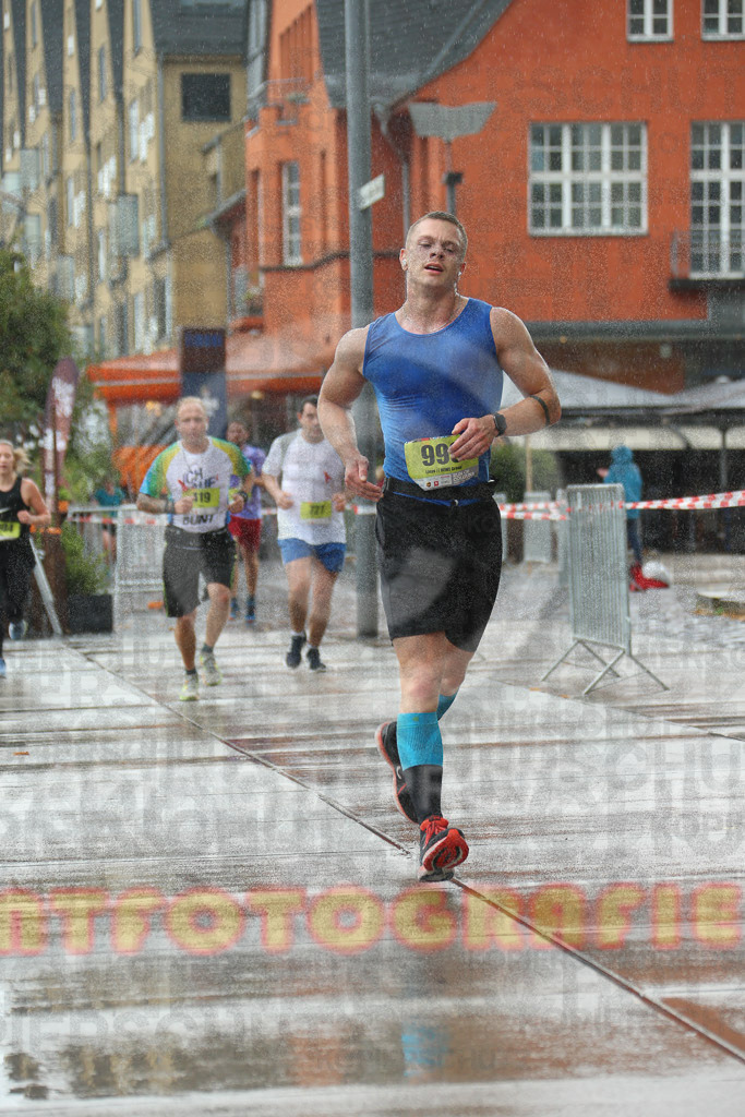 220917_1510_EX1_4908 | Sportfotografie im Rhein-Sieg Kreis, Köln, Bonn, NRW, Rheinland Pfalz, Hessen, etc. Unser Tätigkeitsfeld umfasst den Laufsport vom Volkslauf über den Marathon, Duathlon, Triathon bis zum Ultralauf wie Kölnpfad Ultra oder Schindertrail.