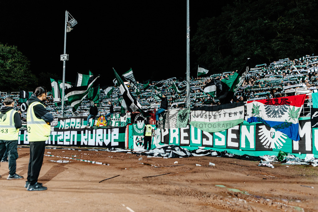 2. Bundesliga, Saison 2024/25, 7. Spieltag: SC Preußen Münster - FC Schalke 04 | Münster, 28.09.2024: 2. Bundesliga, 7. Spieltag, SC Preußen Münster gegen FC Schalke 04 im LVM-Preußenstadion in Münster. Foto: sportfotografie.ms | Markus Paletta - Realisiert mit Pictrs.com