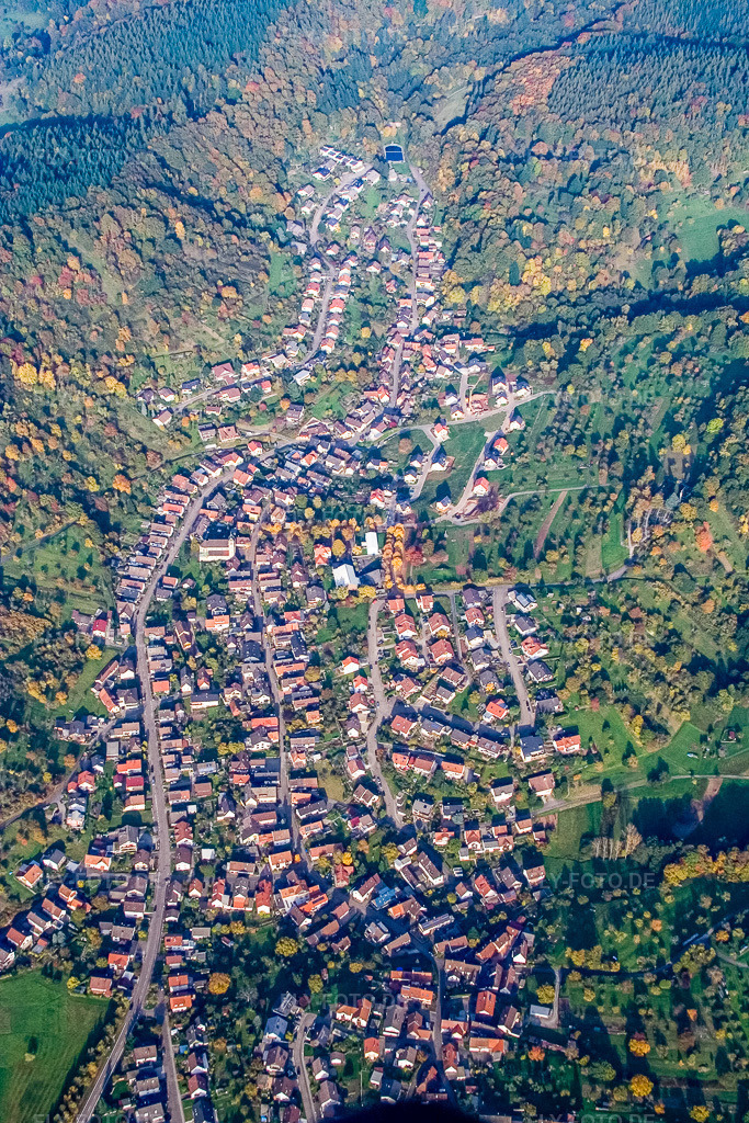 Luftbild: Dorf - Ansicht im Ortsteil Sulzbach in Gaggenau im Bundesland Baden-Württemberg in Deutschland. Foto: IMG_14017.jpg vom 11.10.2008 durch Werner Riehm/FLY-FOTO.de