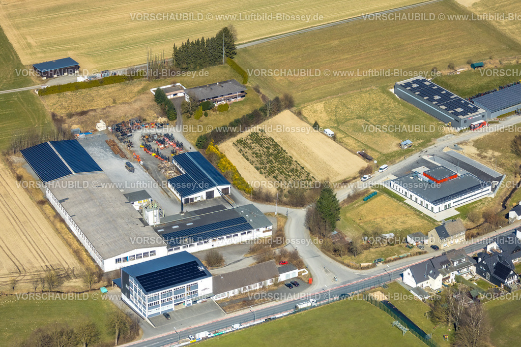 Meschede250304710 | Luftbild, Gewerbegebiet Voßwinkel, In den Waller Wiesen, Solardächer, Calle, Meschede, Sauerland, Nordrhein-Westfalen, Deutschland
