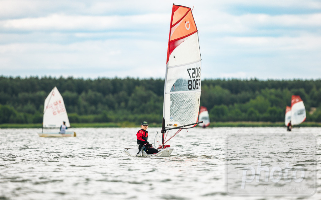 GM_20240609_Canon EOS R5_GMHY9268_PRE_sRGB | Webshop der Firma HY-photo, bietet Fotos und Fotoprodukte vorrangig mit Motiven aus Hoyerswerda und Umgebung, aber auch weltweit. Fotograf: Gernot Menzel - Realisiert mit Pictrs.com
