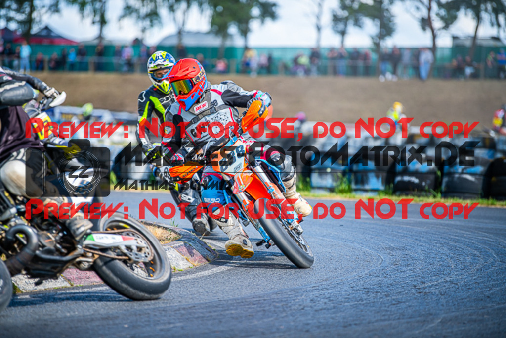 MaZZes_FotoMatrix_220529_6570 | Fotograf Mathias Schmid
Sportfotograf,
Eventfotograf,
Hochzeitsfotograf,
Portraitfotograf