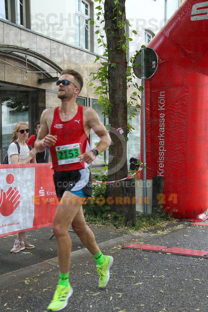 220625_1635_EX1_4724 | Sportfotografie im Rhein-Sieg Kreis, Köln, Bonn, NRW, Rheinland Pfalz, Hessen, etc. Unser Tätigkeitsfeld umfasst den Laufsport vom Volkslauf über den Marathon, Duathlon, Triathon bis zum Ultralauf wie Kölnpfad Ultra oder Schindertrail.