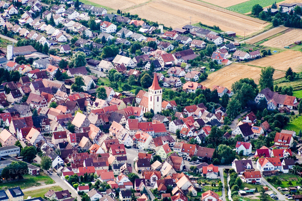 Luftbild: Ortsansicht von Osten im Ortsteil Altingen in Ammerbuch im Bundesland Baden-Württemberg in Deutschland. Foto: IMG_12280.jpg vom 02.08.2008 durch Werner Riehm/FLY-FOTO.de