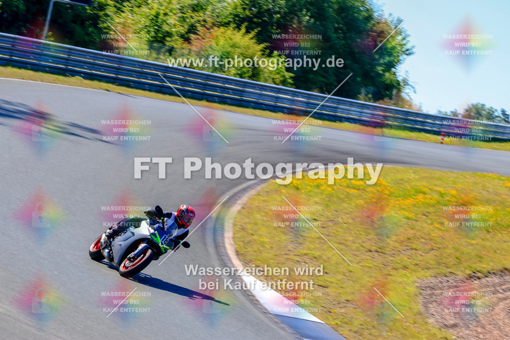 _TCM5644 | Hier findet Ihr Bilder von Touristenfahrten auf der Nürburgring Nordschleife oder von anderen Veranstaltungen die ich besucht habe. Viel Spass beim Durch Schauen 