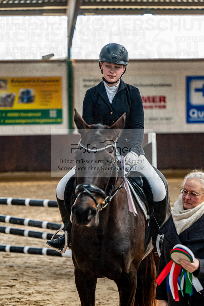 20240309-DOS_6429 | Entdecke hochwertige Reitturnierfotos von Foto Oger. Professionell, emotional und authentisch – jetzt Lieblingsmomente im Shop bestellen.Deutschlandweite Turnierfotografie. - Realisiert mit Pictrs.com
