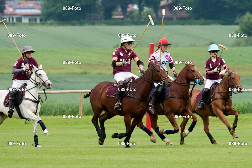 La Tarde Bavarian Trophy 2025, Betz Couture Polo Team vs D.A.R Metall AG Polo Team | La Tarde Polo Club Munich, La Tarde Bavarian Trophy 2025, Betz Couture Polo Team vs D.A.R Metall AG Polo Team, Foto: 089-foto - Realisiert mit Pictrs.com