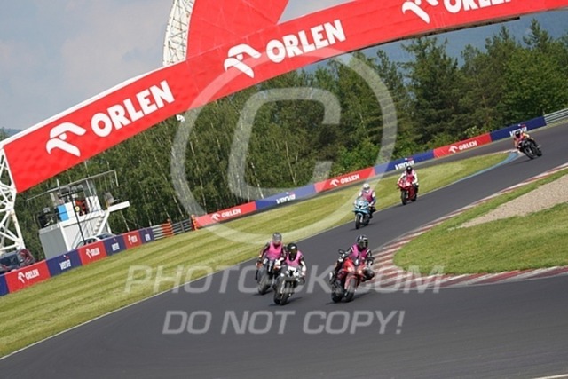 2024_05_24_PBK_12858 | Sportfotografie; SlowMotion; Video; Rennstrecke; Hafeneger; Speer; Racing; RSE; BMW; CBO; Trackday; Motorsportarena; Hockenheimring; Brno; Most; Barcelona; Valencia