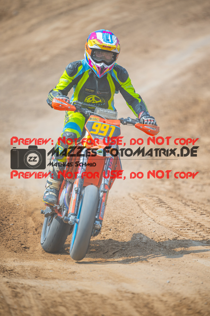 MaZZes-Fotomatrix-20260816-614754 | S2