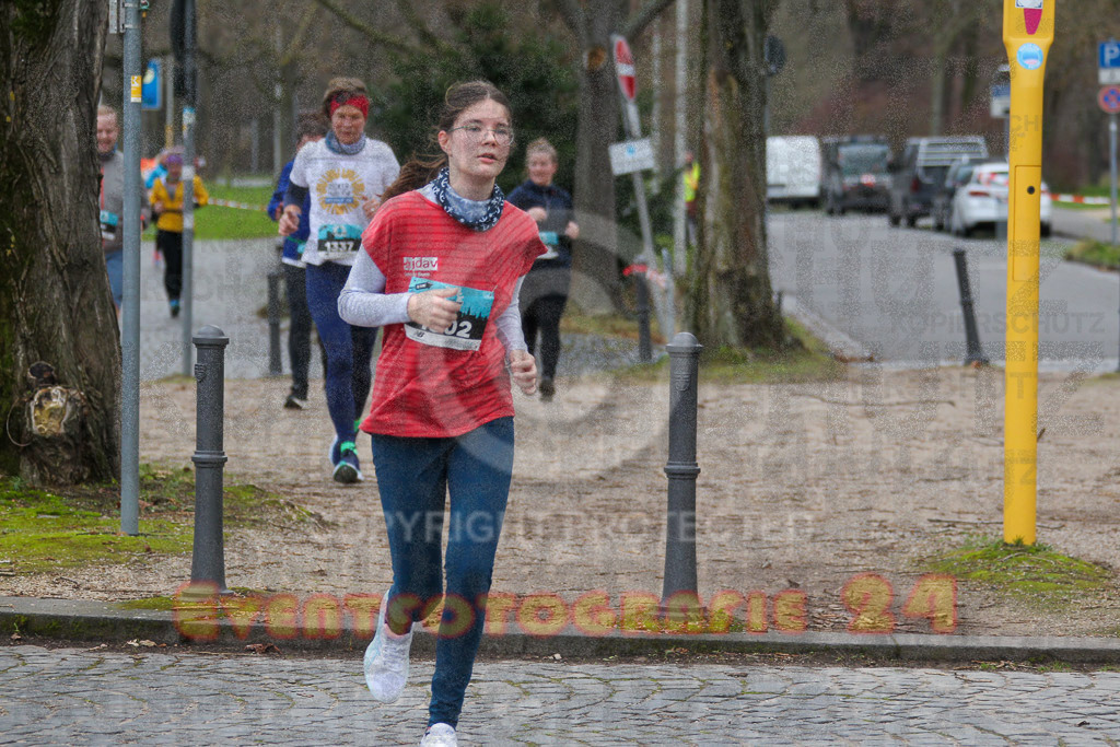 231231_1023_EV4_8660 | Sportfotografie im Rhein-Sieg Kreis, Köln, Bonn, NRW, Rheinland Pfalz, Hessen, etc. Unser Tätigkeitsfeld umfasst den Laufsport vom Volkslauf über den Marathon, Duathlon, Triathon bis zum Ultralauf wie Kölnpfad Ultra oder Schindertrail.