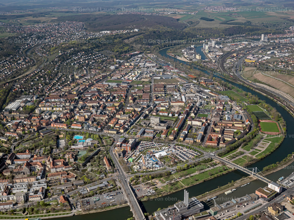 3199097 | ZELLERAU 2011 Stadtzentrum im Innenstadtbereich  in Zellerau im Bundesland Bayern, Deutschland // The city center in the downtown area  in Zellerau in the state Bavaria, Germany Foto: Gerhard Launer