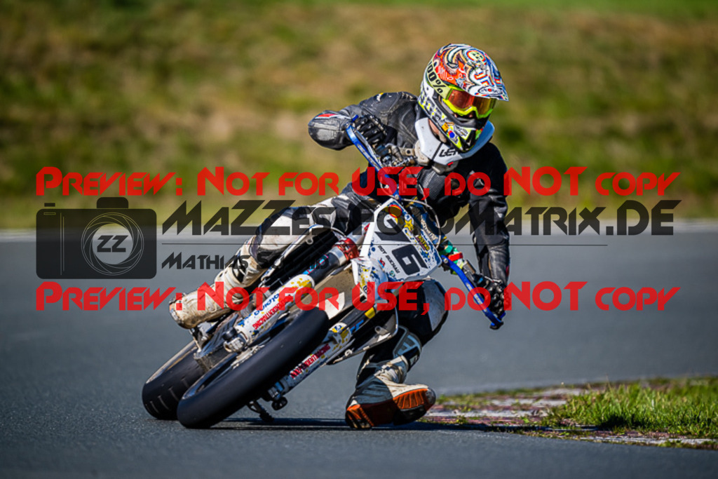 MaZZes_FotoMatrix_220904_7693 | S3