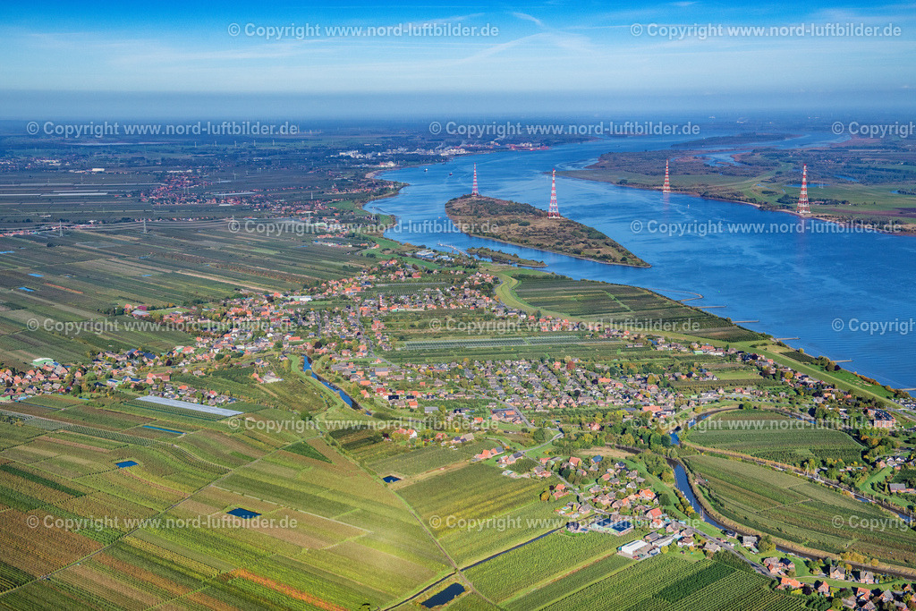 Lühe_Lühebogen_Lühesand_ELS_4730091022 | JORK 09.10.2022 Ortsansicht im Obstanbaugebiet Altes Land Grünendeich Lühe " Lühebogen" im Bundesland Niedersachsen, Deutschland. // Location in the fruit growing area Altes Land Gruenendeich Luehe in the state Niedersachsen, Germany. Foto: Martin Elsen