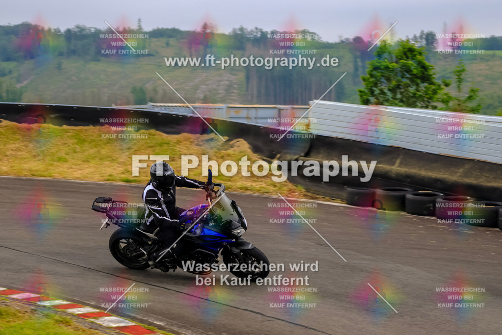 OBK-5941 | Hier findet Ihr Bilder von Touristenfahrten auf der Nürburgring Nordschleife oder von anderen Veranstaltungen die ich besucht habe. Viel Spass beim Durch Schauen 