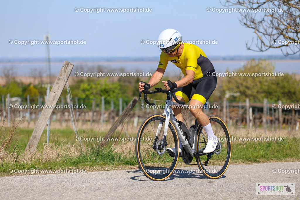 IMG_9906 | @sportshot_your_pictrs #yourpictures#roadtowm2029 #nrm #neusiedlerseeradmarathon #neusiedlersee #neusiedlerseetourismus #burgenland #mörbisch #nrm26 #burgenlandtourismus #voglundco #poweredbyburgenlandtourismus #radsport #rad #marathon #ucigranfondo #visitburgenland #ucigranfondoworldseries