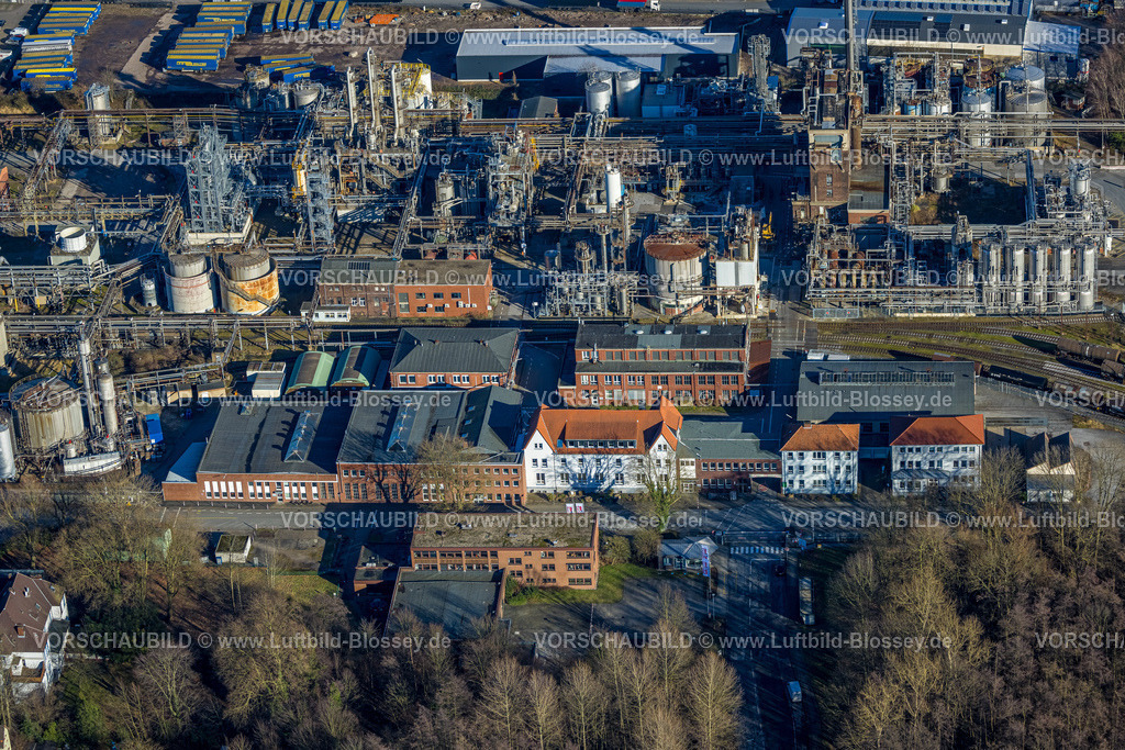 Castrop-Rauxel240106963 | Luftbild, Gewerbegebiet Hafen Rütgers Chemiewerk, Bürogebäude Kekulestraße, Bladenhorst, Castrop-Rauxel, Ruhrgebiet, Nordrhein-Westfalen, Deutschland