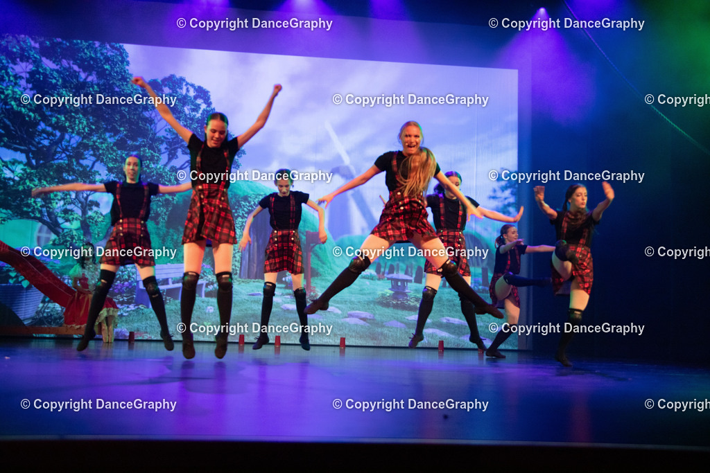 GPHY3082 | DanceGraphy - Realisiert mit Pictrs.com