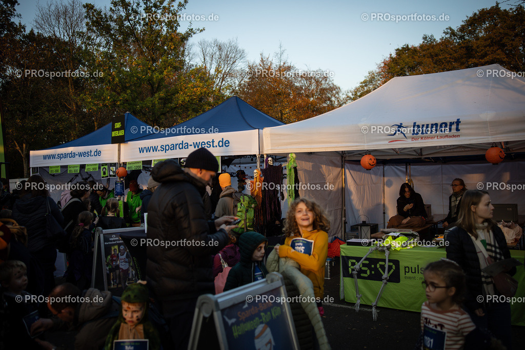 Halloween Run 2024 in Koeln, 31.10.2024 | Impressionen vom Halloween Run 2024 am 31.10.2024 in Koeln (Forstbotanischer Garten Rodenkirchen). Foto: BEAUTIFUL SPORTS/Axel Kohring