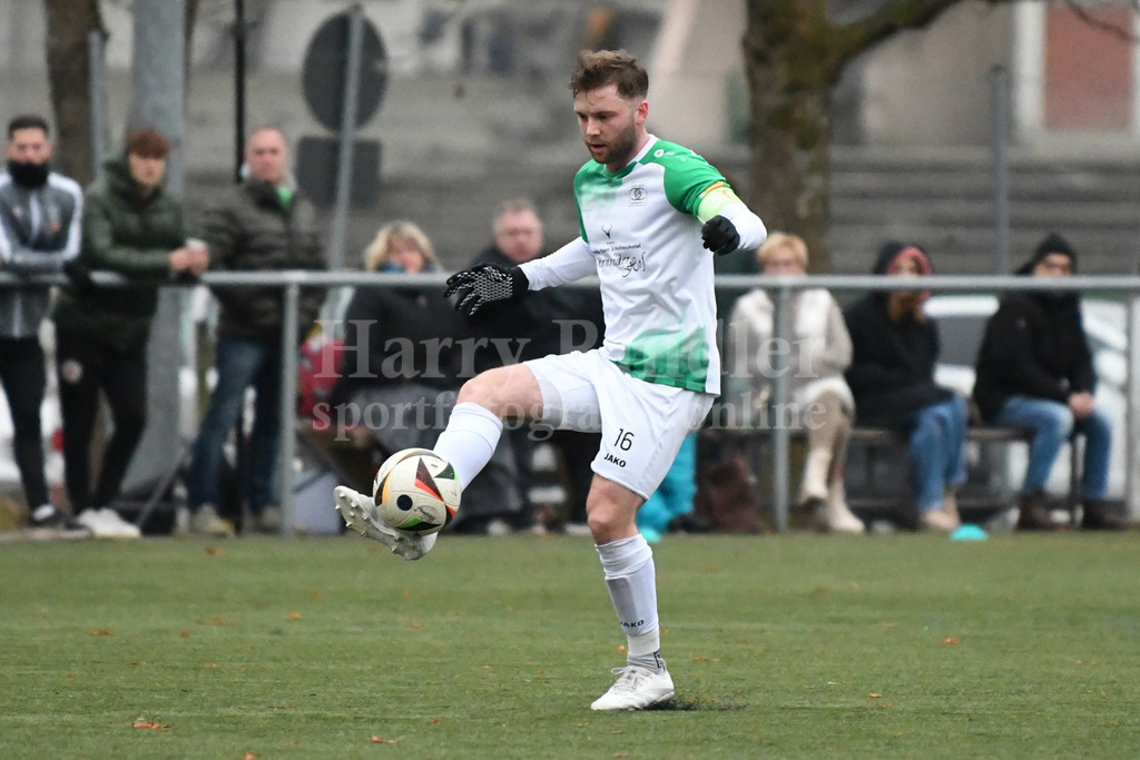 SPVgg GW Deggendorf : TSV Waldkirchen | Florian Garhammer (SpVgg GW Deggendorf #16) - Realisiert mit Pictrs.com