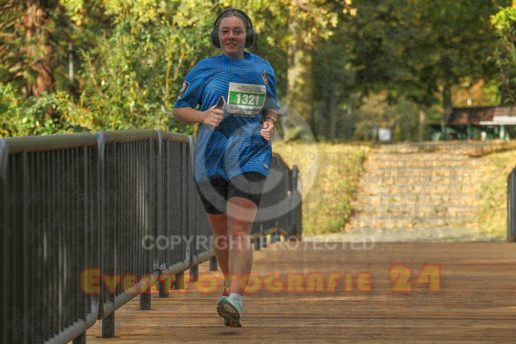 231015_1019_EV4_1405 | Sportfotografie im Rhein-Sieg Kreis, Köln, Bonn, NRW, Rheinland Pfalz, Hessen, etc. Unser Tätigkeitsfeld umfasst den Laufsport vom Volkslauf über den Marathon, Duathlon, Triathon bis zum Ultralauf wie Kölnpfad Ultra oder Schindertrail.