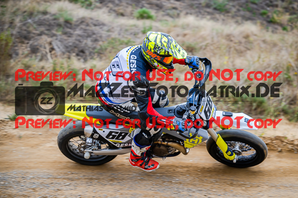 MaZZes_FotoMatrix_220813_2332 | UE40