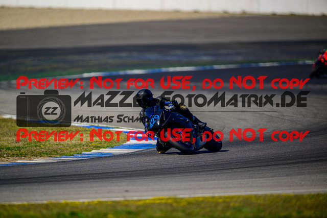 MaZZes_Fotomatrix_20250407_6007705_6507 | WEISS