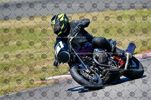 25bc03-1901 | markuskiefer.com - Realisiert mit Pictrs.com