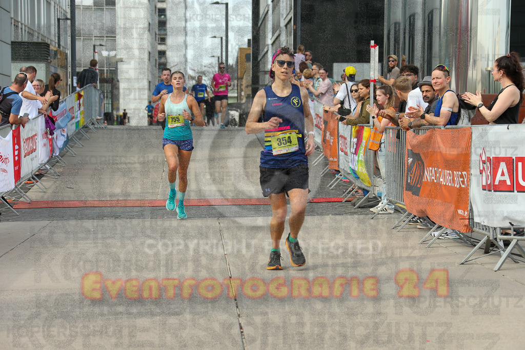 250920_1515_EX1_8651 | Sportfotografie im Rhein-Sieg Kreis, Köln, Bonn, NRW, Rheinland Pfalz, Hessen, etc. Unser Tätigkeitsfeld umfasst den Laufsport vom Volkslauf über den Marathon, Duathlon, Triathon bis zum Ultralauf wie Kölnpfad Ultra oder Schindertrail.
