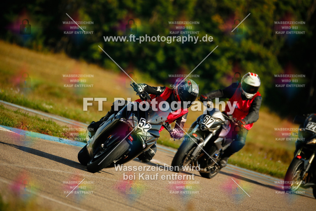 _MOT5669 | Hier findet Ihr Bilder von Touristenfahrten auf der Nürburgring Nordschleife oder von anderen Veranstaltungen die ich besucht habe. Viel Spass beim Durch Schauen 