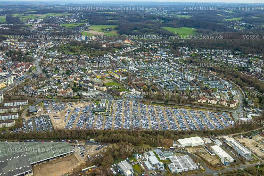 Hattingen231202399Ruhr | Luftbild, Gewerbegebiet Nierenhofer Straße und ehemaliges O&amp;K-Gelände ist zur Zeit ein riesiger PKW-Parkplatz, geplantes Stadtquartier Südstadt, Hattingen, Ruhrgebiet, Nordrhein-Westfalen, Deutschland