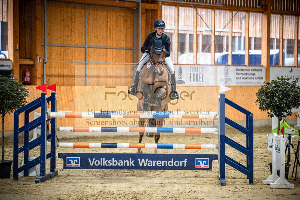 DOS_1401 | Entdecke hochwertige Reitturnierfotos von Foto Oger. Professionell, emotional und authentisch – jetzt Lieblingsmomente im Shop bestellen.Deutschlandweite Turnierfotografie. - Realisiert mit Pictrs.com