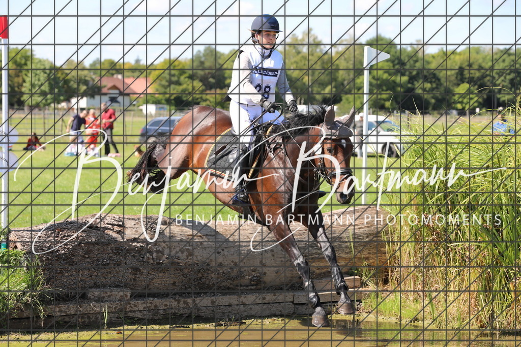 AZ2A9854 | Benjamin Bartmann Photomoments