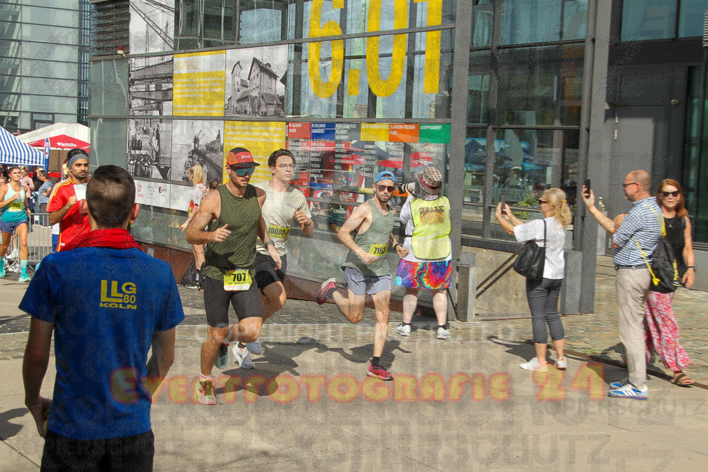 250920_1430_EV4_6956 | Sportfotografie im Rhein-Sieg Kreis, Köln, Bonn, NRW, Rheinland Pfalz, Hessen, etc. Unser Tätigkeitsfeld umfasst den Laufsport vom Volkslauf über den Marathon, Duathlon, Triathon bis zum Ultralauf wie Kölnpfad Ultra oder Schindertrail.