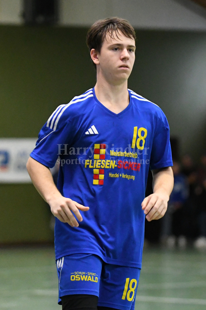 SSG Metten : ASV Dachau | Emanuel Pirzer (SSG Metten #18) - Realisiert mit Pictrs.com