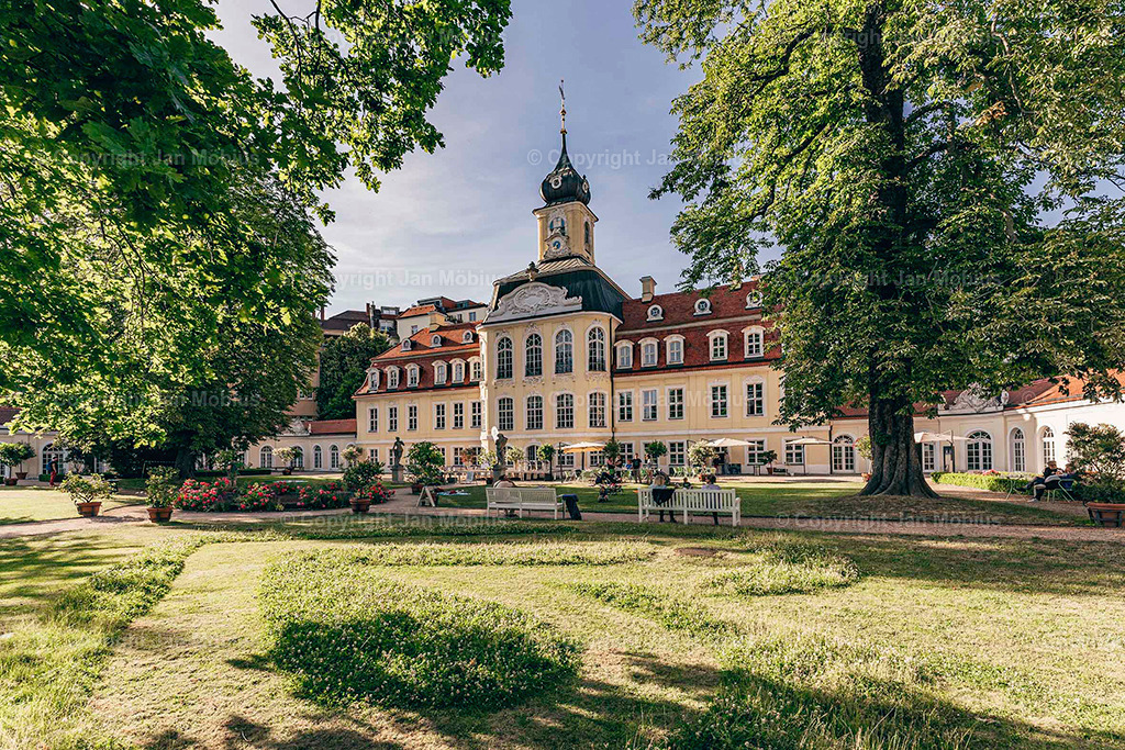 Gohliser Schlösschen | Das Gohliser Schlösschen ist ein barockes Kleinod in Leipzig – bekannt für seine historische Architektur, romantische Gartenanlage und kulturelle Veranstaltungen. - Realisiert mit Pictrs.com