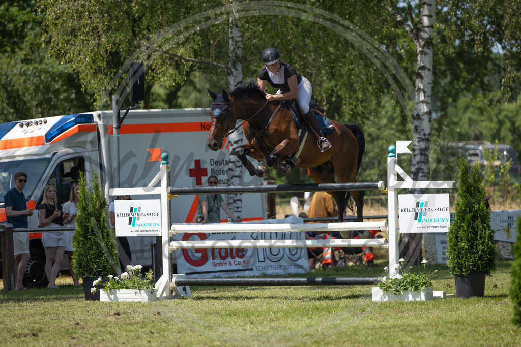 994A3903 | sabrinanicolaifotografie - Realisiert mit Pictrs.com