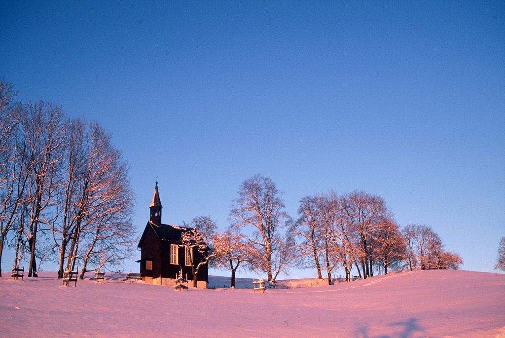 Kapelle Ammenegg im Winter | Dornbirn, Austria - 2010: Kapelle Ammenegg im Winter. - Realisiert mit Pictrs.com