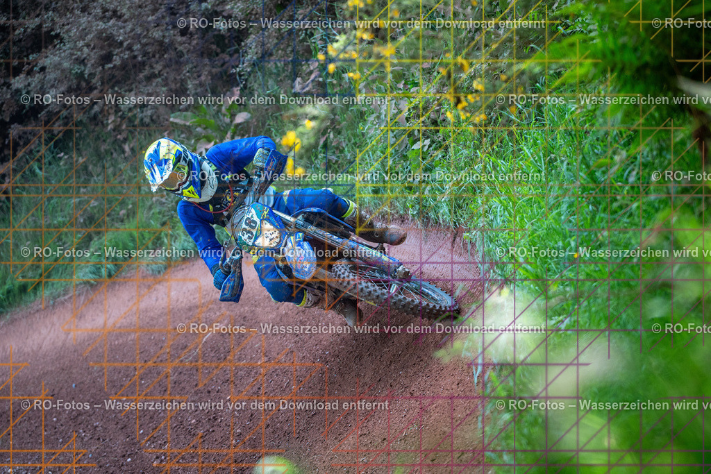 Wolfshausen 4 Lauf -1287 | Sportfotografie von RO-Fotos: Motorsport, Motocross, Enduro, Laufveranstaltungen und Triathlon. Professionelle Fotos von Sportlern und Events. - Realisiert mit Pictrs.com