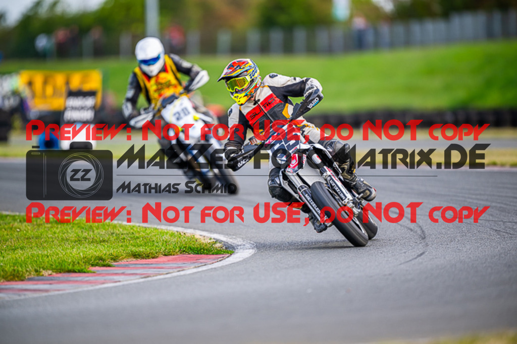 MaZZes_FotoMatrix_231001_5267 | UE40