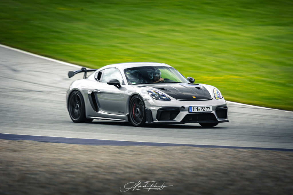 R6PZ1476 _Alexander Tschuncky | Entdecken Sie die faszinierende Welt von Alexander Tschuncky Arts: Kreative Fotografie, atemberaubende Automobilkunst und hochwertiger Bilderdruck. Lassen Sie sich inspirieren! - Realisiert mit Pictrs.com
