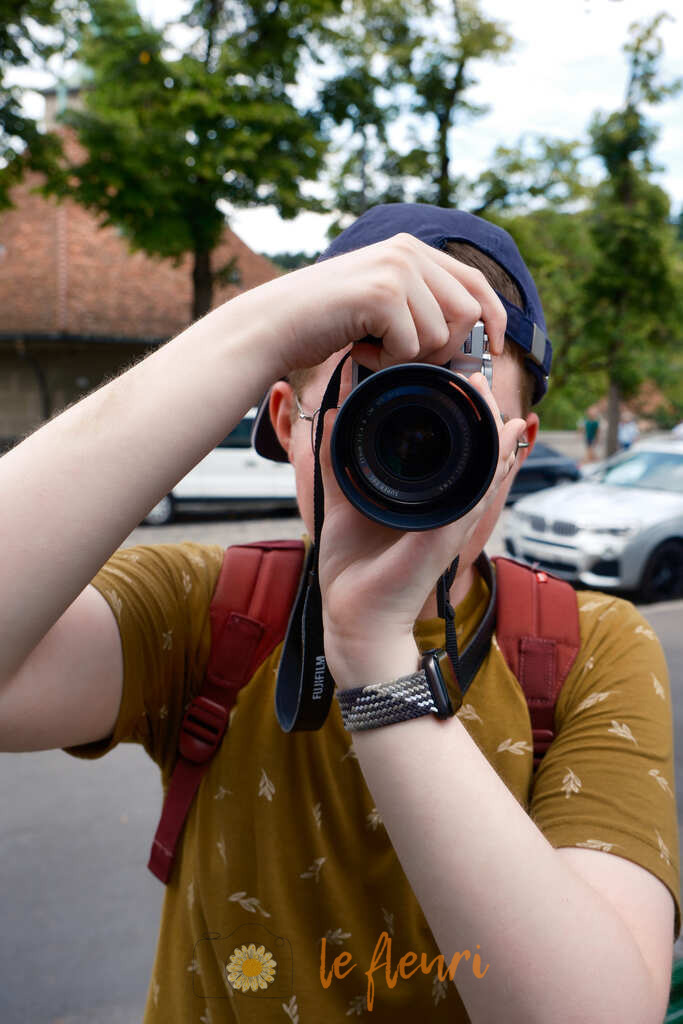 Und schliesslich mal wieder ein Foto von mir ;) | Dies ist der Shop von Florian Blum - le fleuri. Langenthal, Bern, Schweiz. Sie können hier meine oder ihre eigenen Fotos als Fotoprodukte kaufen. Tassen, Schlüsselanhänger, Taschen etc. können Sie hier gestalten.  - Realisiert mit Pictrs.com