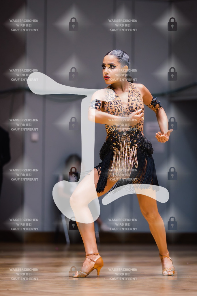 GOC 2025 - WDSF Solo Junior II Latin Female - 2025-08-21-7950 | Webshop for digital downloads and prints of dance sport, event & show photographer Julian Link - Realisiert mit Pictrs.com