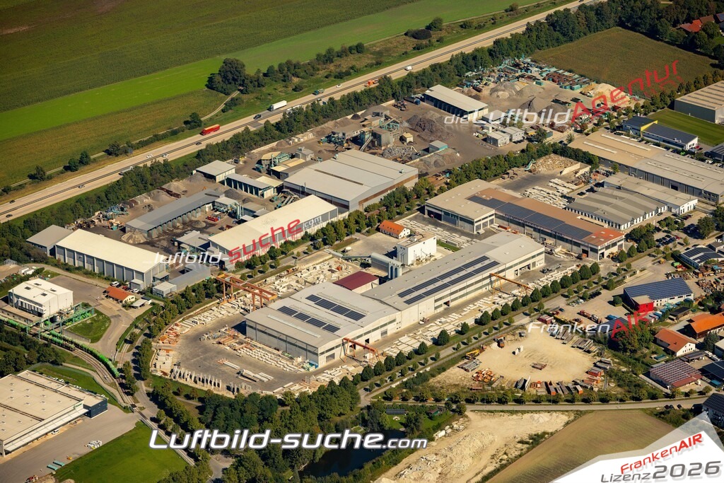 Das Luftbild zeigt : Gewerbegebiet Wörth an der Isar - Die Luftaufnahme wurde 2023 vom UL-Flugzeug aus erstellt ( keine Drohne ) - Hochauflösende Luftaufnahme - Für grossformatige Ausdrucke geeignet. Die Geschenkidee !Mit Lizenz und Bildrechte bestellbar