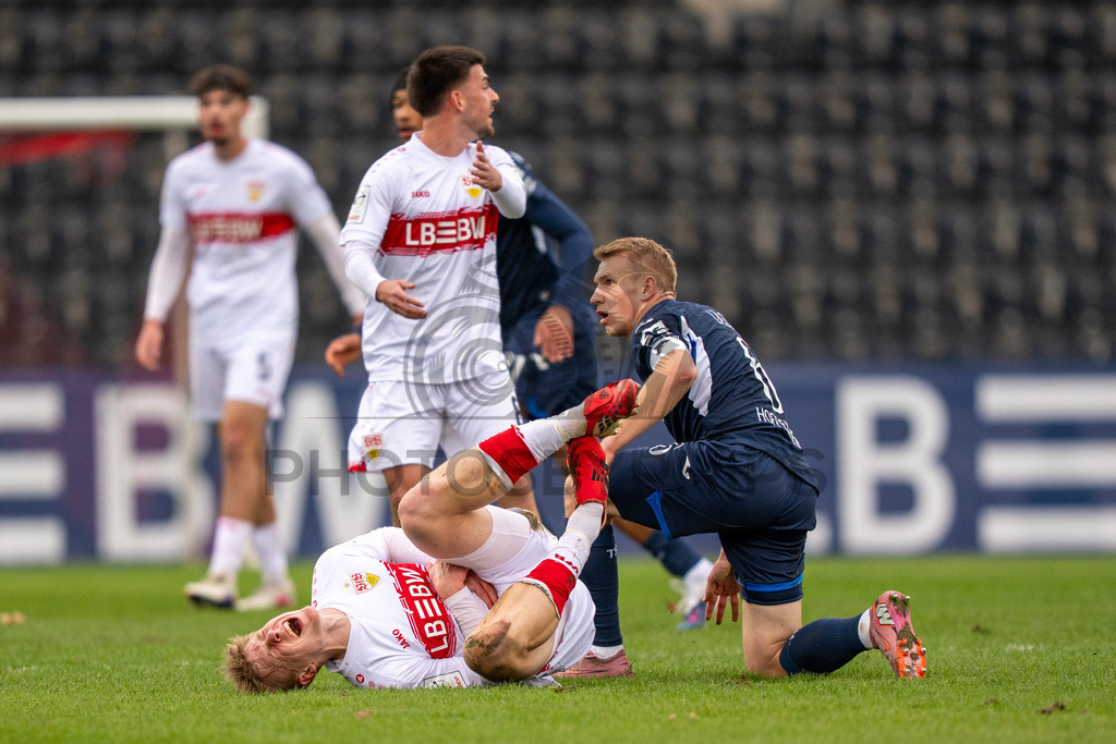VfB Stuttgart II vs. TSG Hoffenheim II, Fussball, 3. Liga, 26. Spieltag, 15.03.2026 | Maximilian Herwerth (VfB Stuttgart II, #04),VfB Stuttgart II vs. TSG Hoffenheim II, Fussball, 3. Liga, 26. Spieltag, 15.03.2026Foto: photosbyphips/Philip Ziegler