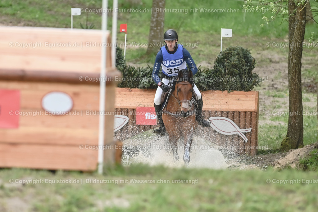 20230513_CCI4_Gelände_0416 | equistock