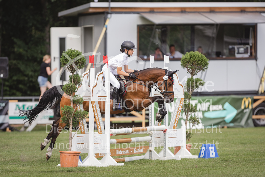 230714_LC_Mini-220 | Deine schönsten Turniermomente als professionelle Fotos! Entdecke hochwertige Pferdesport-Fotografie im Online-Shop. Jetzt Fotos finden & bestellen!