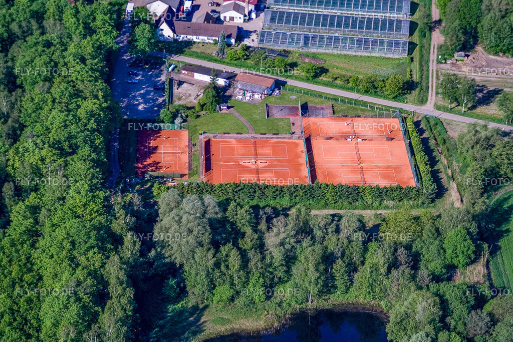 Tennisplatz am Bienwald | Luftbild: Tennisplatz am Bienwald in Steinfeld im Bundesland Rheinland-Pfalz in Deutschland. Foto: IMG_10777.jpg vom 12.05.2008 durch Werner Riehm/FLY-FOTO.de - Realisiert mit Pictrs.com