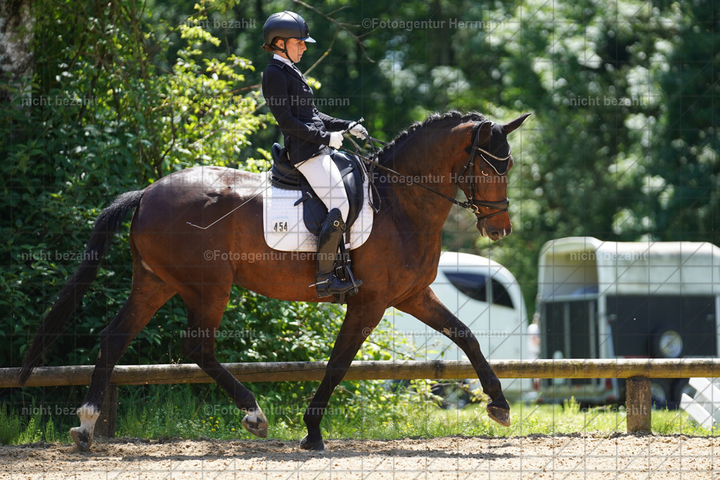 20240705-FAH04068 | Turnierbilder von Grafing, Reitsportbilder, Turnierfotos, Turnierfotografen Bayern, Pferdefotograf, Fotoagentur Herrmann